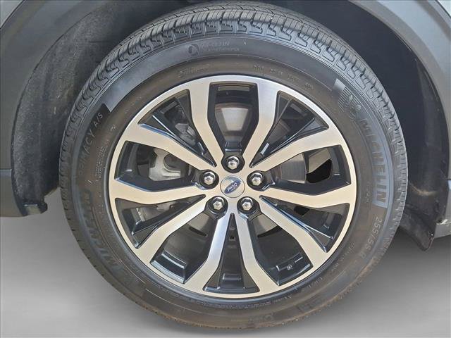 Certified 2025 Ford Explorer ST-Line RWD image 24