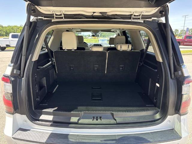 Certified 2019 Ford Expedition Max Platinum RWD image 8