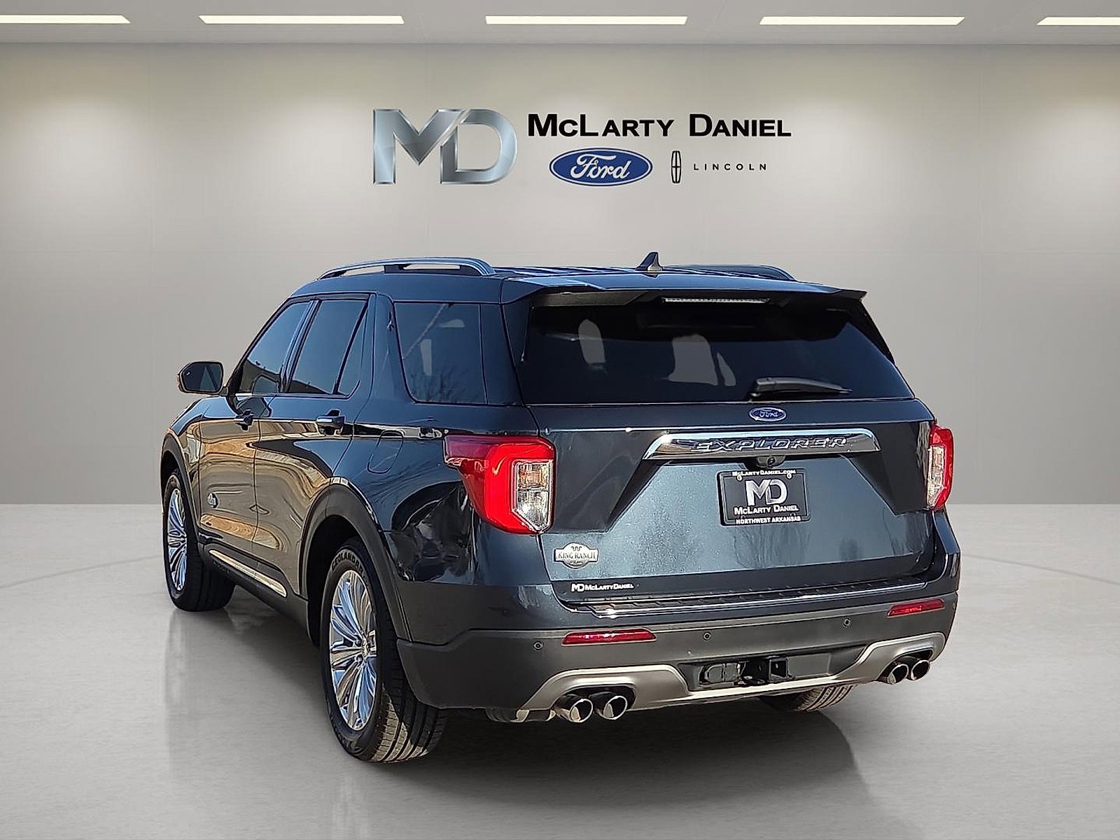 Certified 2022 Ford Explorer King Ranch w/ Class IV Trailer Tow Package image 4