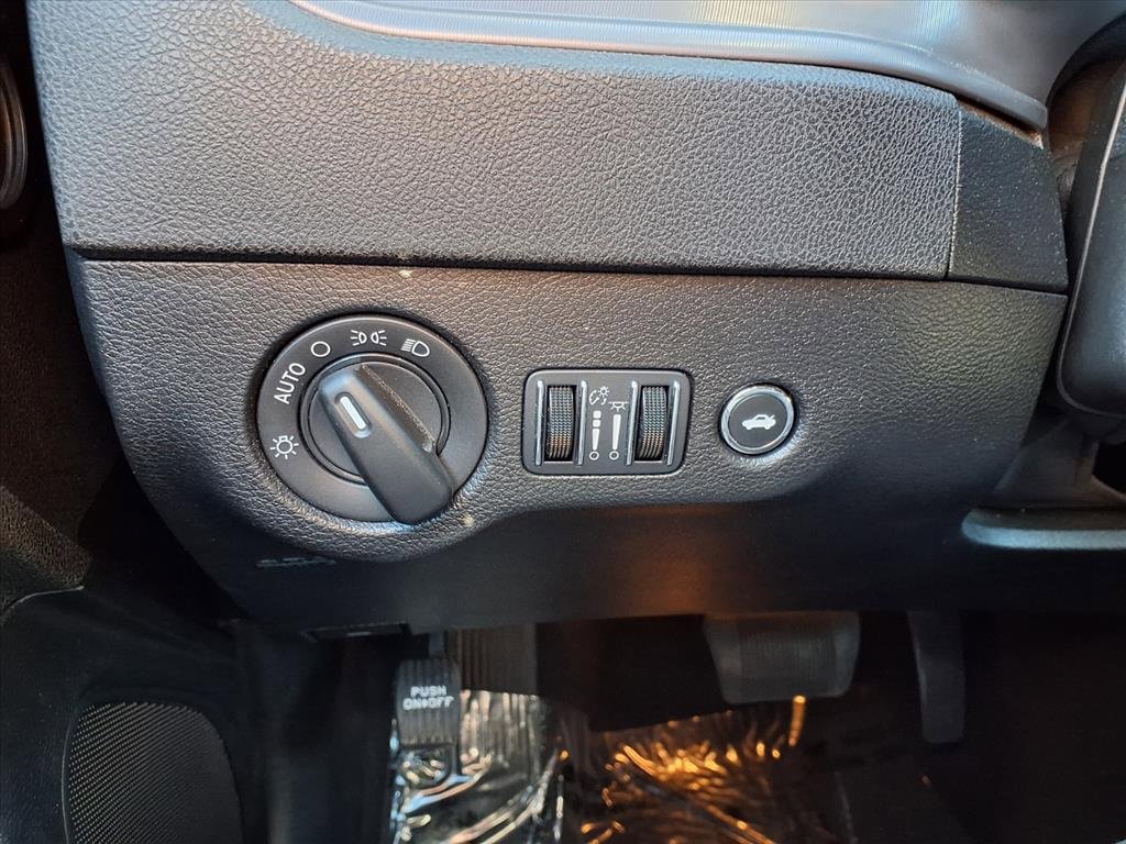 Used 2023 Dodge Charger SXT image 23