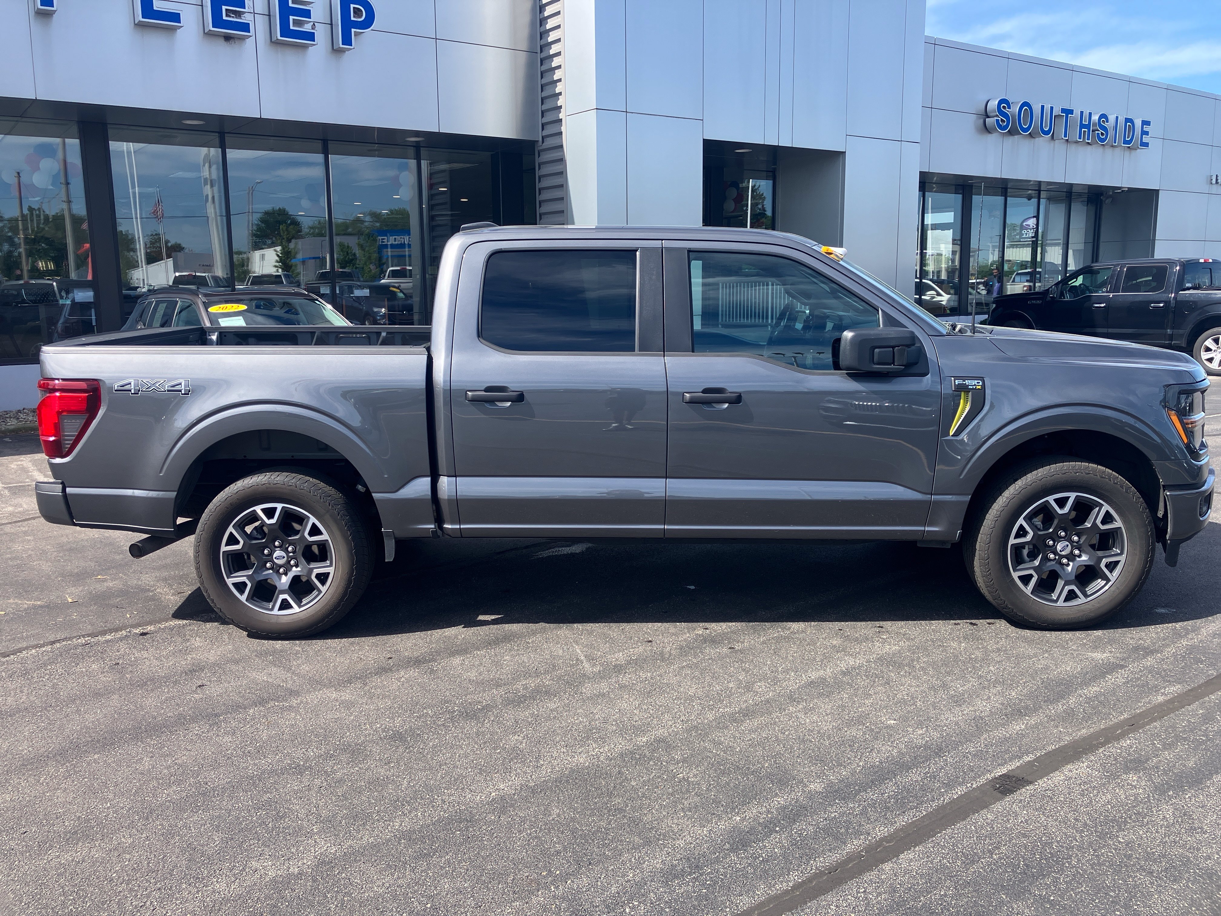 Certified 2025 Ford F150 STX w/ Equipment Group 200A AWD/4WD image 9