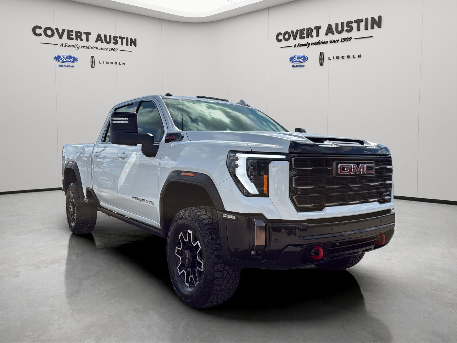 Used 2024 GMC Sierra 2500 AT4X AWD/4WD image 7