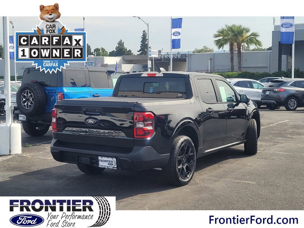 Certified 2025 Ford Maverick Lariat w/ Black Appearance Package image 3