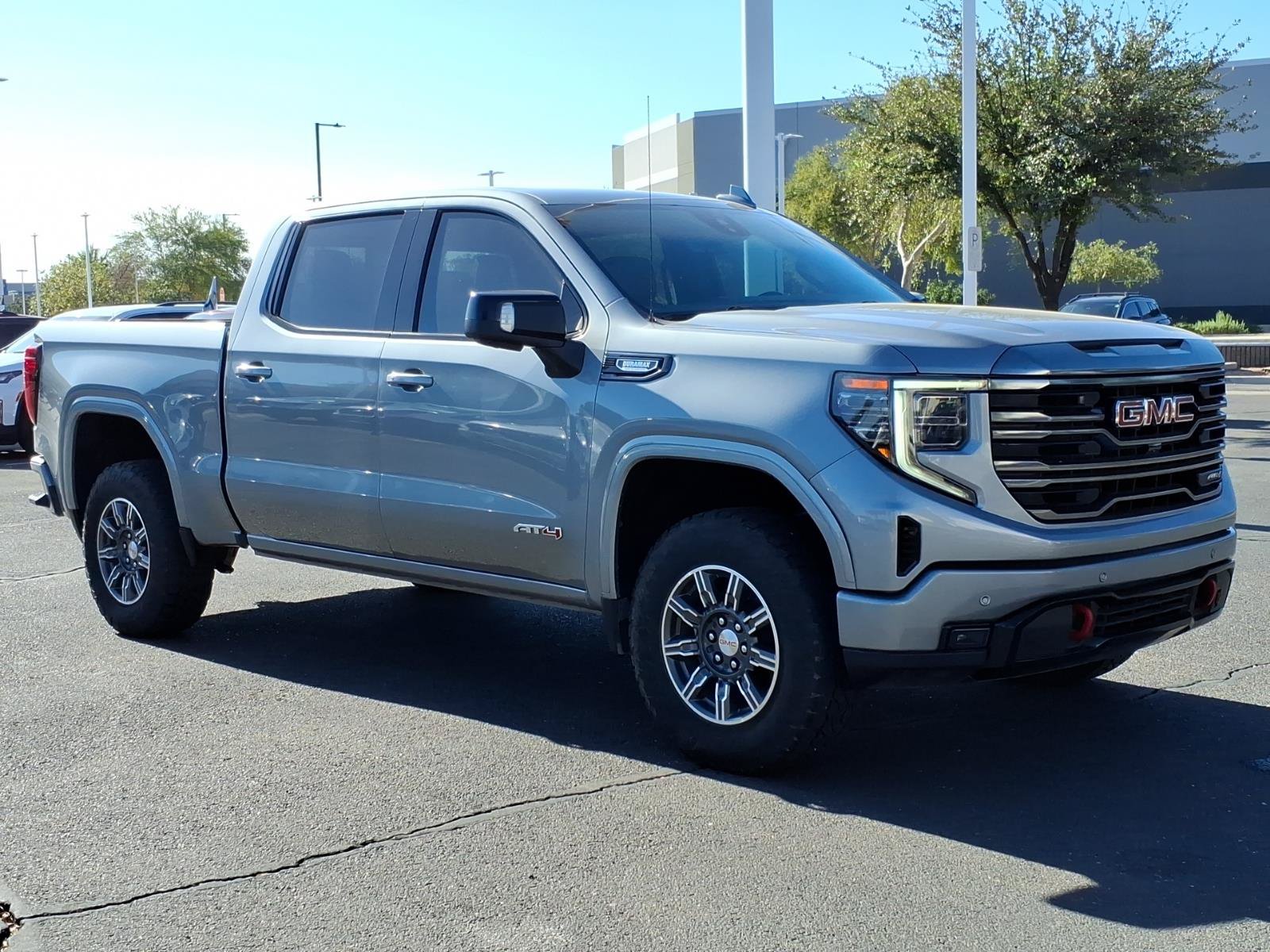 Used 2024 GMC Sierra 1500 AT4 w/ Technology Package AWD/4WD image 7