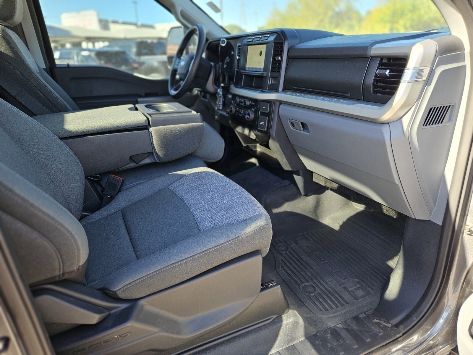 Certified 2024 Ford F350 XLT w/ FX4 Off-Road Package image 13