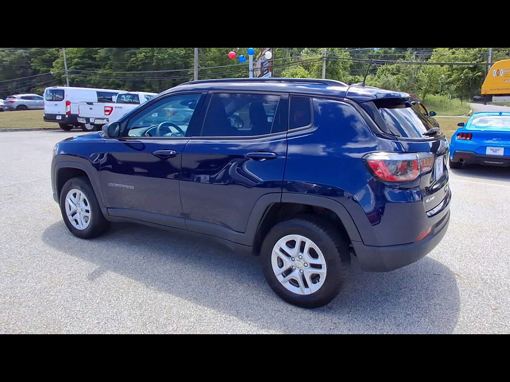 Used 2018 Jeep Compass Sport w/ Tech Group AWD/4WD image 6