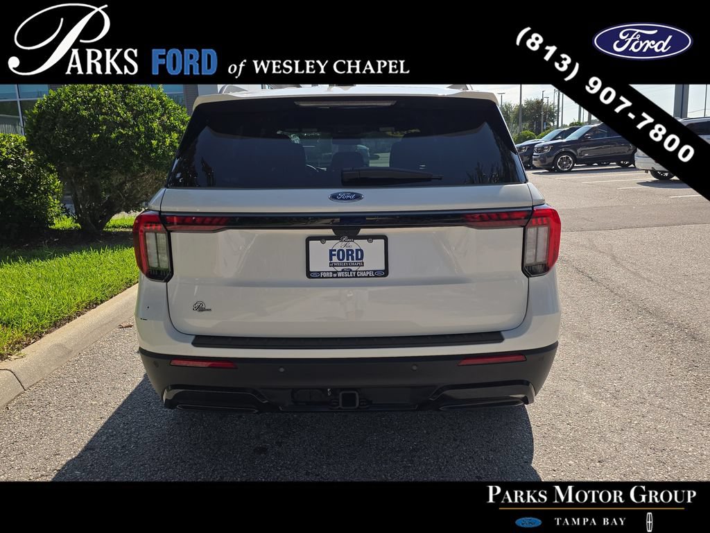 Certified 2025 Ford Explorer ST-Line w/ Premium Package RWD image 6