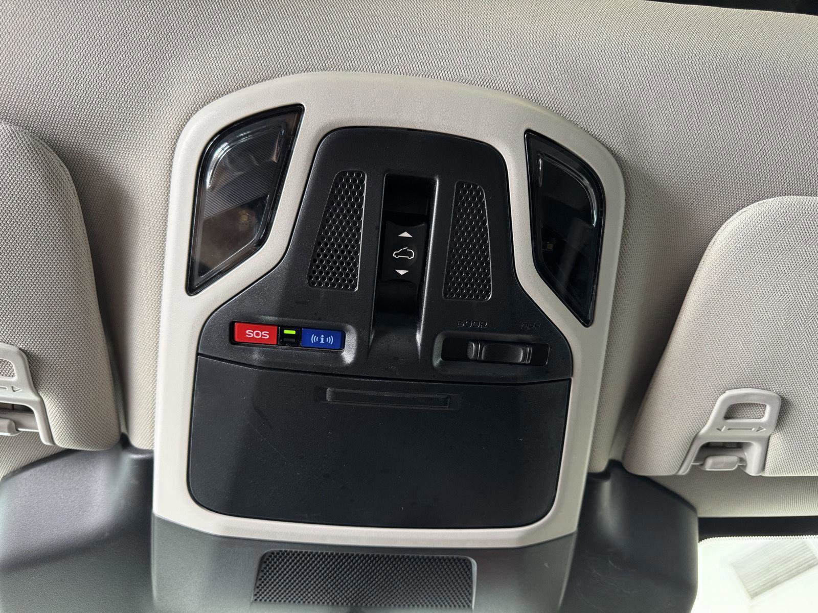 Used 2025 Subaru Outback Limited AWD/4WD image 33