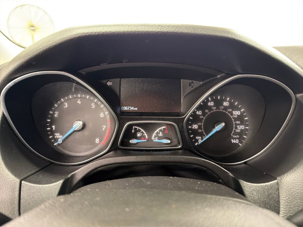 Certified 2018 Ford Focus S FWD image 9