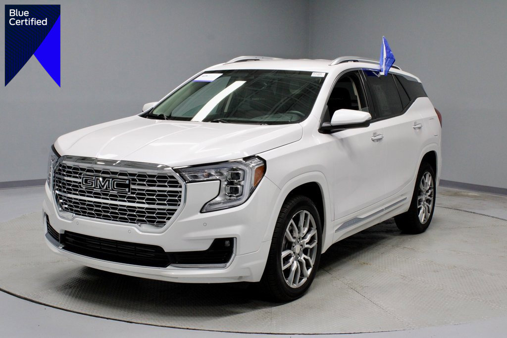 Used 2023 GMC Terrain Denali