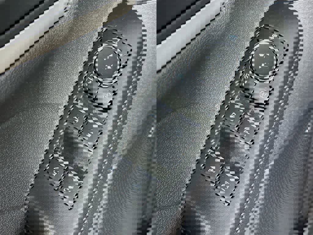 Certified 2022 Ford Escape SE image 28