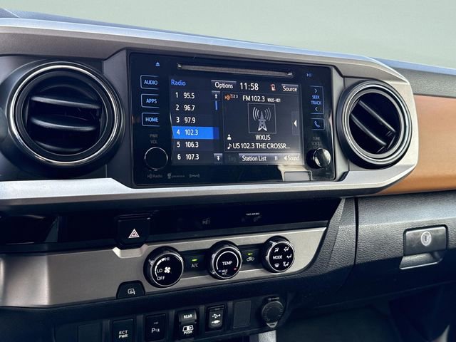Used 2018 Toyota Tacoma SR5 RWD image 34