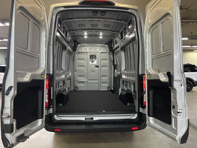 Certified 2024 Ford Transit 250 148 High Roof RWD image 7
