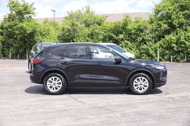Certified 2025 Ford Escape Active AWD/4WD image 5