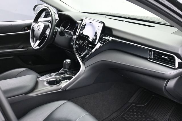 Used 2023 Toyota Camry SE w/ Convenience Package FWD image 26