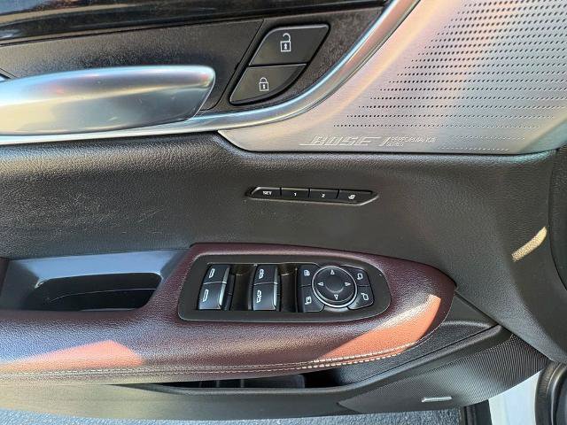 Used 2020 Cadillac XT6 Premium Luxury AWD/4WD image 19