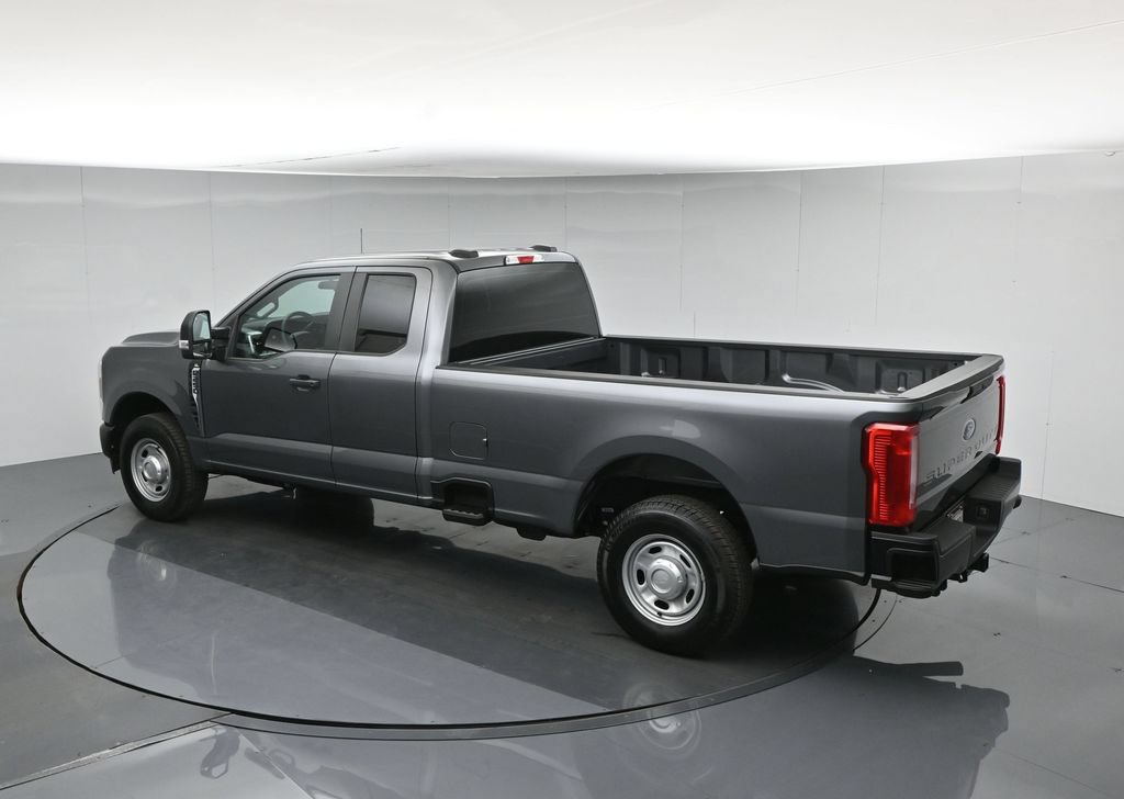 Certified 2025 Ford F250 XL RWD image 43