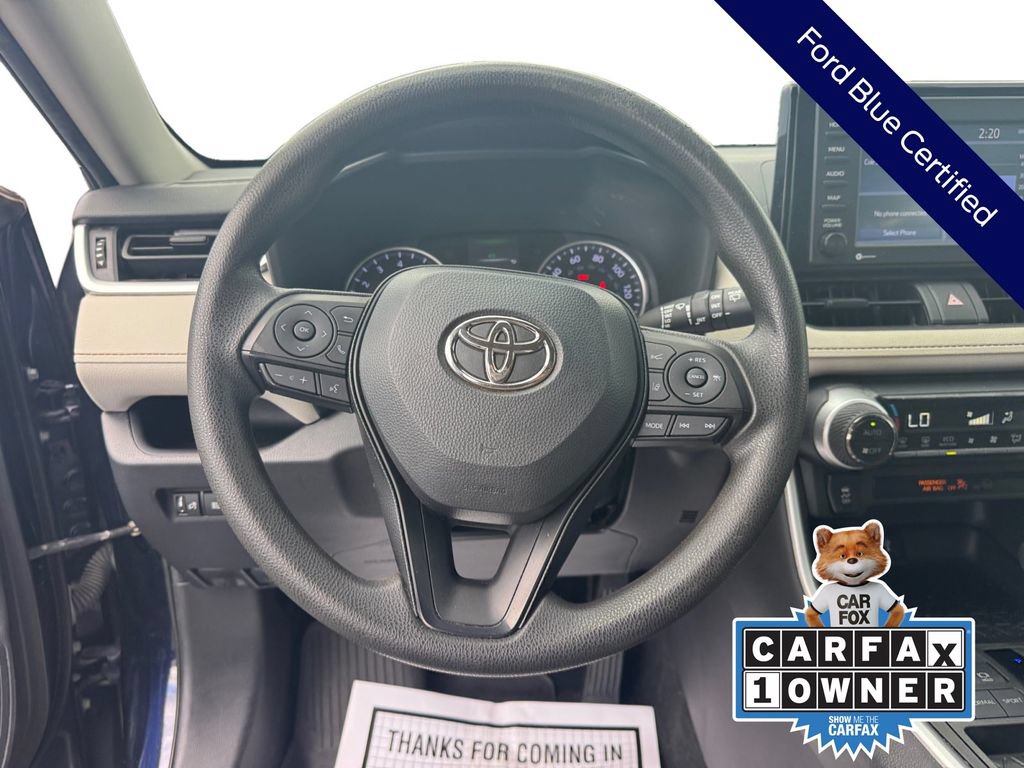 Used 2022 Toyota RAV4 XLE FWD image 16