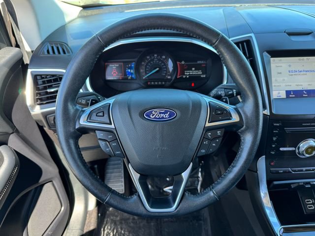 Certified 2019 Ford Edge Titanium w/ Class II Trailer Tow Package AWD/4WD image 22