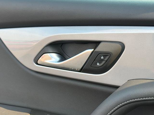 Used 2024 Chevrolet Blazer LT w/ Convenience Package image 24