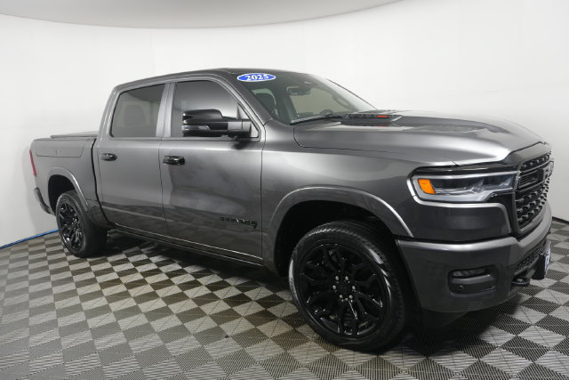 Used 2025 RAM 1500 Limited AWD/4WD image 1