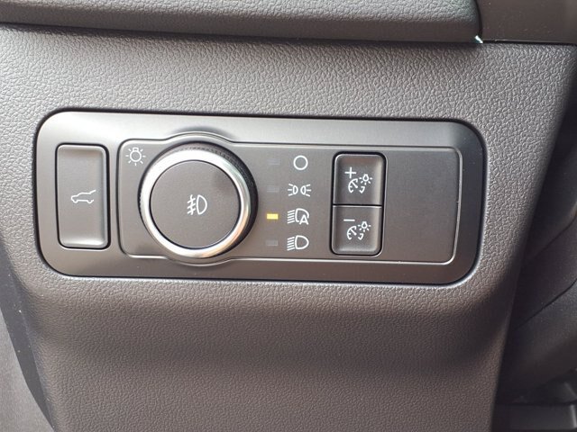 Certified 2024 Ford Escape Platinum AWD/4WD image 17
