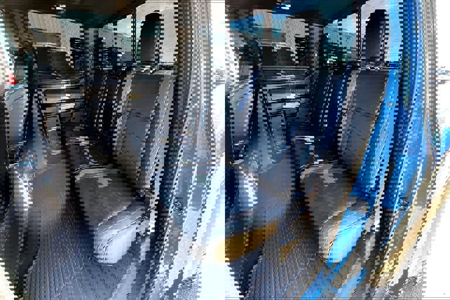 Certified 2019 Ford F150 Raptor w/ Equipment Group 802A Luxury image 23