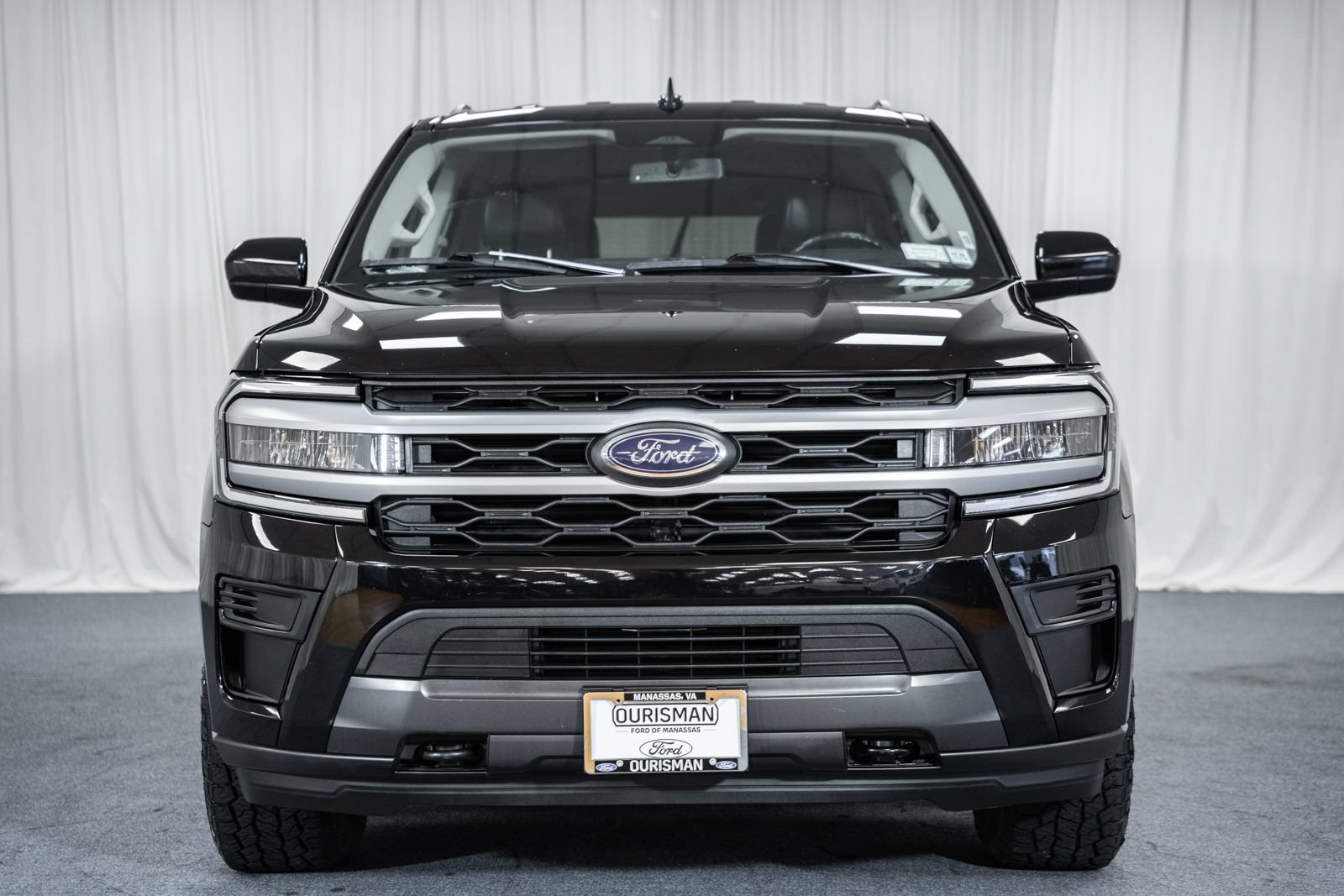 Certified 2022 Ford Expedition Max XLT w/ Livery Package AWD/4WD image 2
