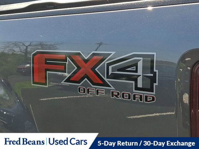Certified 2021 Ford F250 Platinum w/ FX4 Off-Road Package AWD/4WD image 31