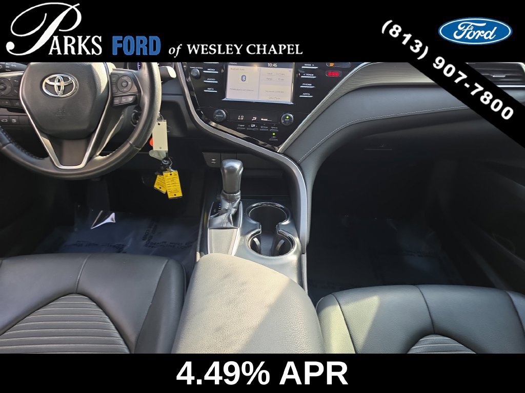 Used 2018 Toyota Camry SE w/ Moonroof Package FWD image 13