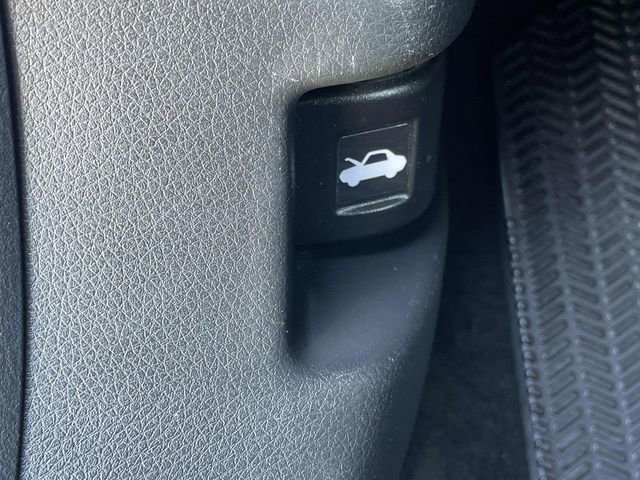 Used 2020 Honda CR-V EX image 16