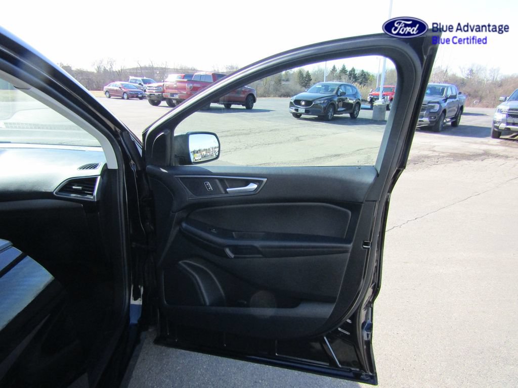Certified 2024 Ford Edge SE AWD/4WD image 36