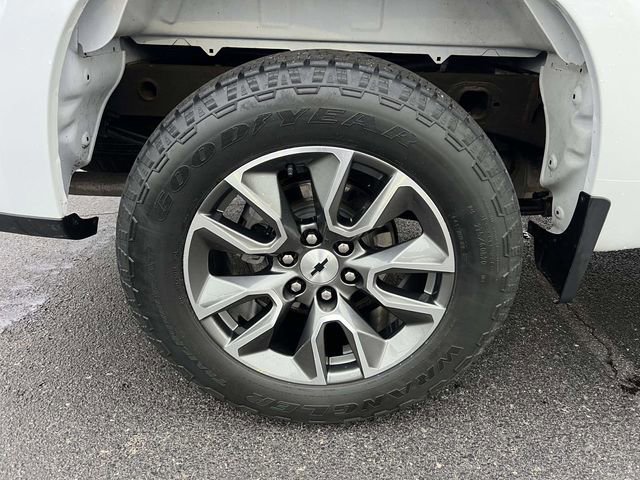 Used 2022 Chevrolet Silverado 1500 RST w/ Convenience Package II image 11