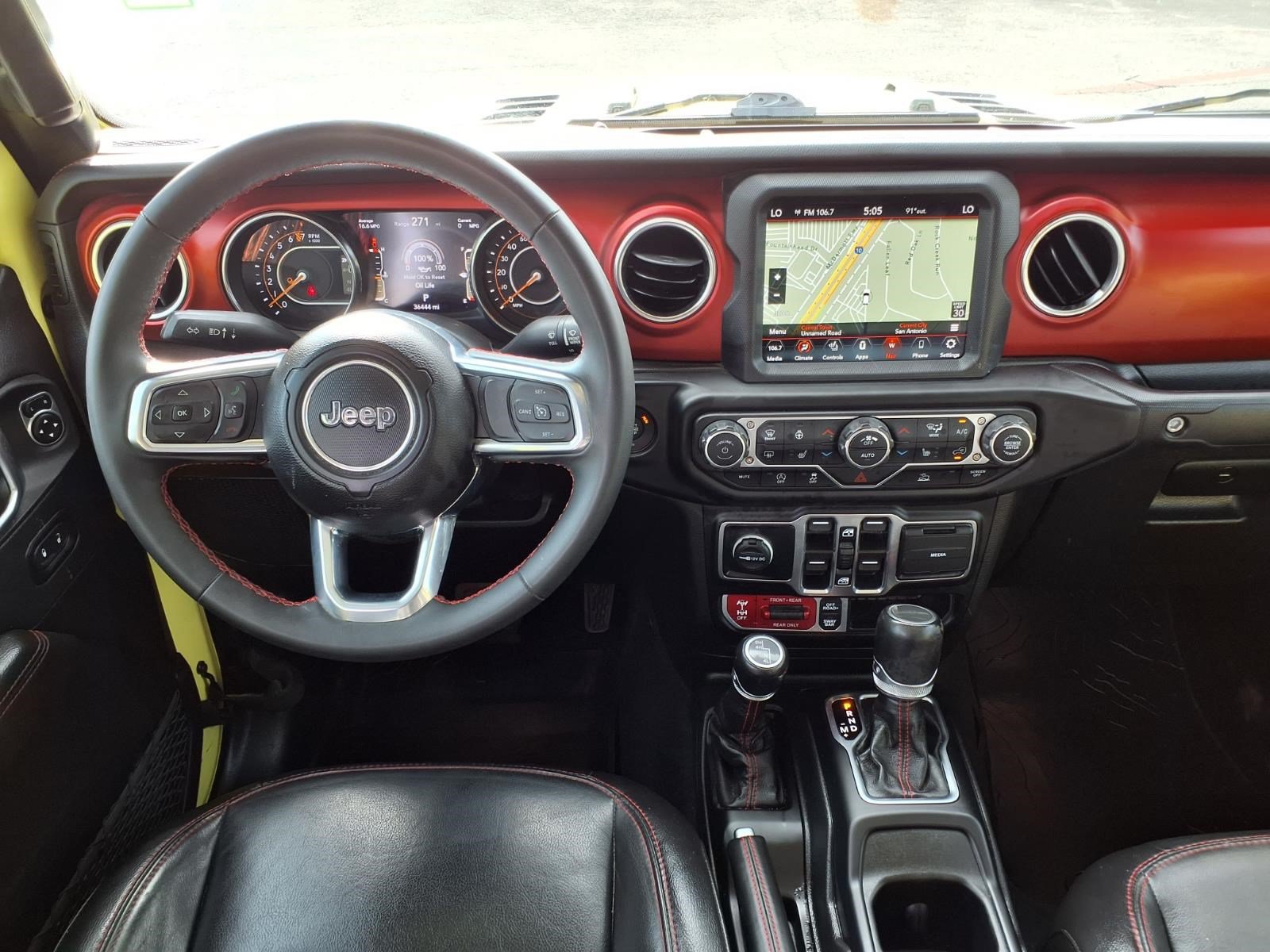 Used 2023 Jeep Gladiator Rubicon w/ Cold Weather Group AWD/4WD image 15