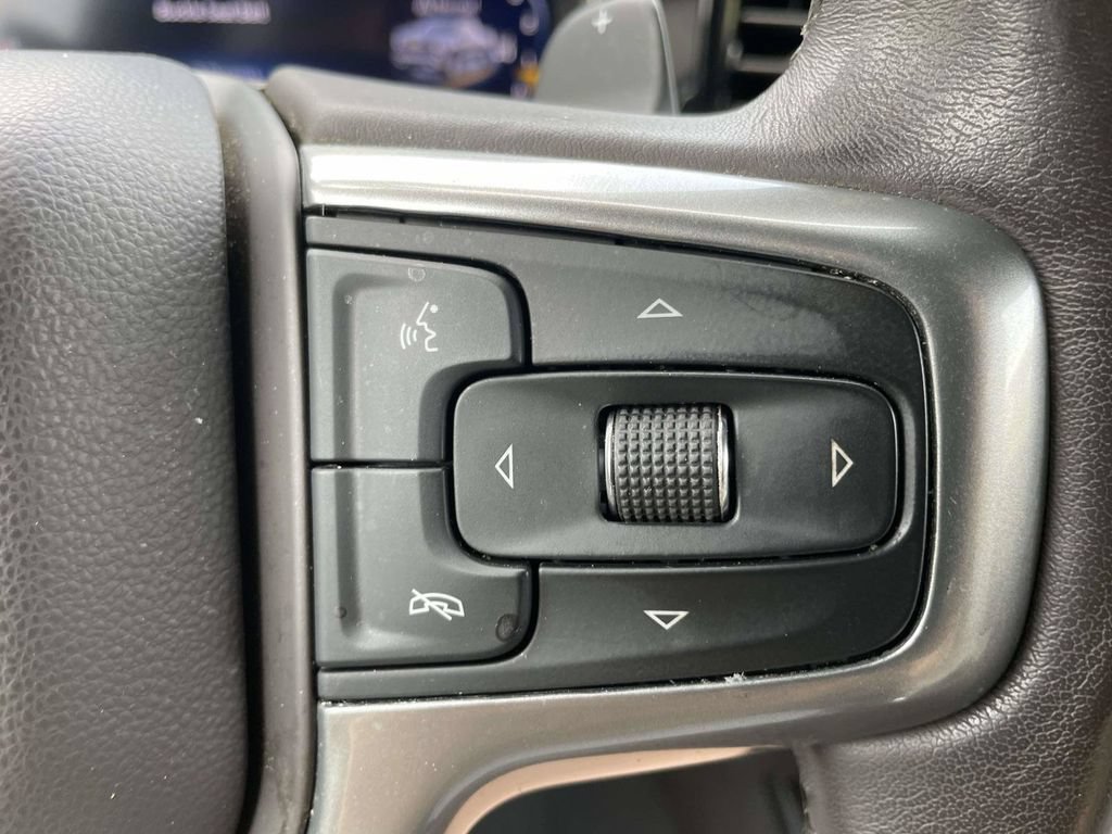 Used 2023 Chevrolet Silverado 1500 LTZ w/ LTZ Convenience Package II AWD/4WD image 25