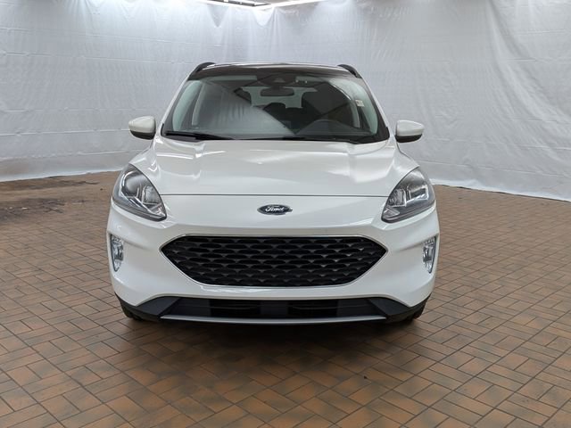 Certified 2022 Ford Escape SEL w/ Technology Package AWD/4WD image 8