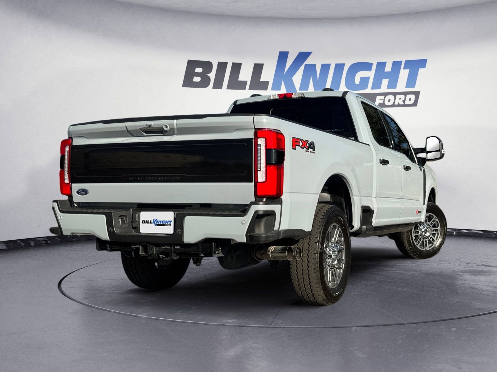 Certified 2024 Ford F250 Limited w/ FX4 Off-Road Package image 5