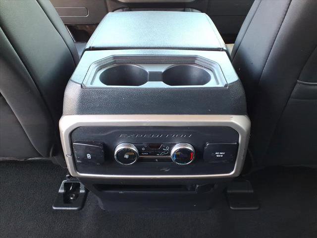 Certified 2024 Ford Expedition XLT image 7