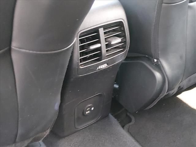 Certified 2022 Ford Escape Titanium FWD image 13
