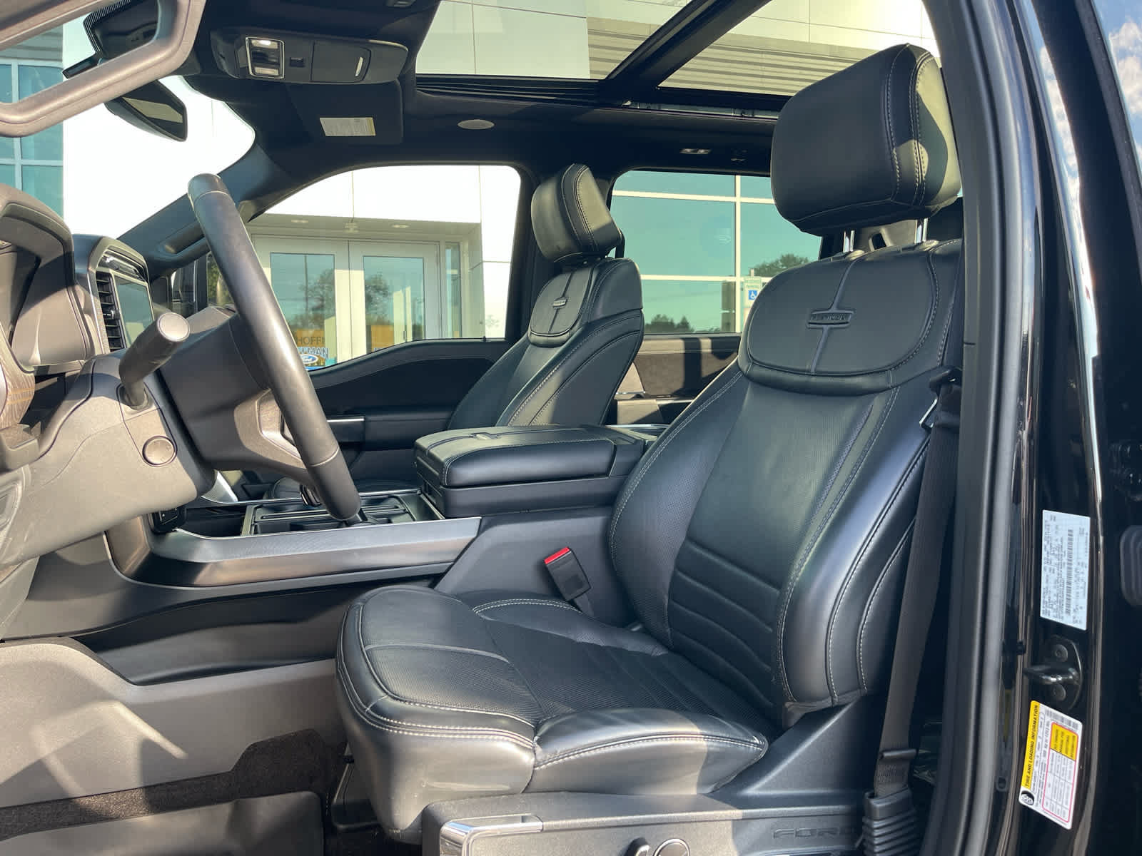 Certified 2023 Ford F150 Platinum w/ Equipment Group 701A High AWD/4WD image 10