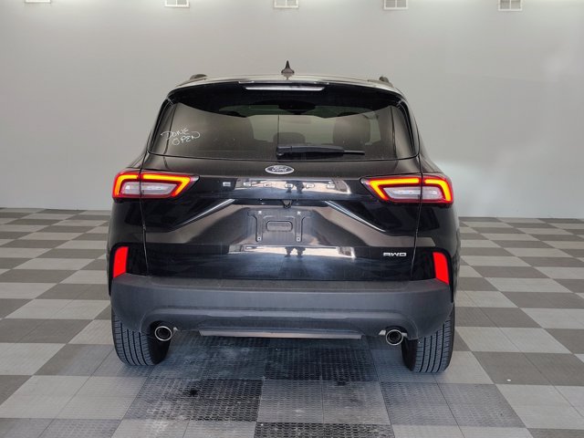 Certified 2025 Ford Escape ST-Line AWD/4WD image 5
