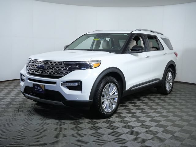 Certified 2022 Ford Explorer Limited w/ Hybrid Equipment Group 310A AWD/4WD image 2