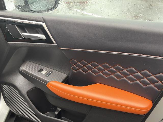 Used 2022 Mitsubishi Outlander SEL image 22