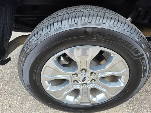 Certified 2022 Ford F150 Platinum w/ Equipment Group 701A High AWD/4WD image 9