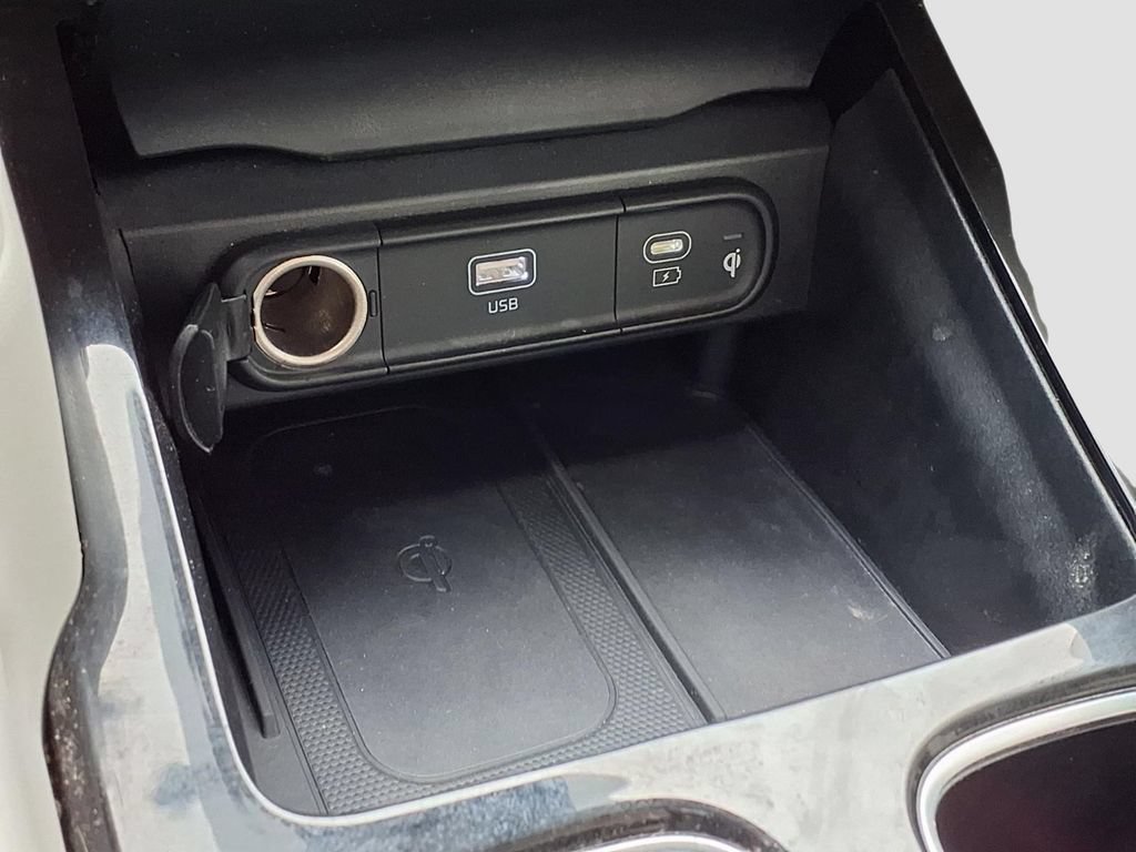 Used 2023 Kia Telluride S FWD image 15