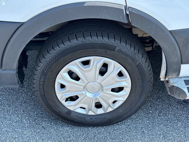 Certified 2025 Ford Transit 250 Low Roof w/ Exterior Upgrade Package RWD image 13