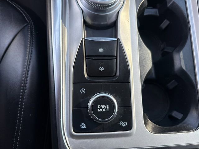 Certified 2021 Ford Explorer XLT w/ Equipment Group 202A AWD/4WD image 35