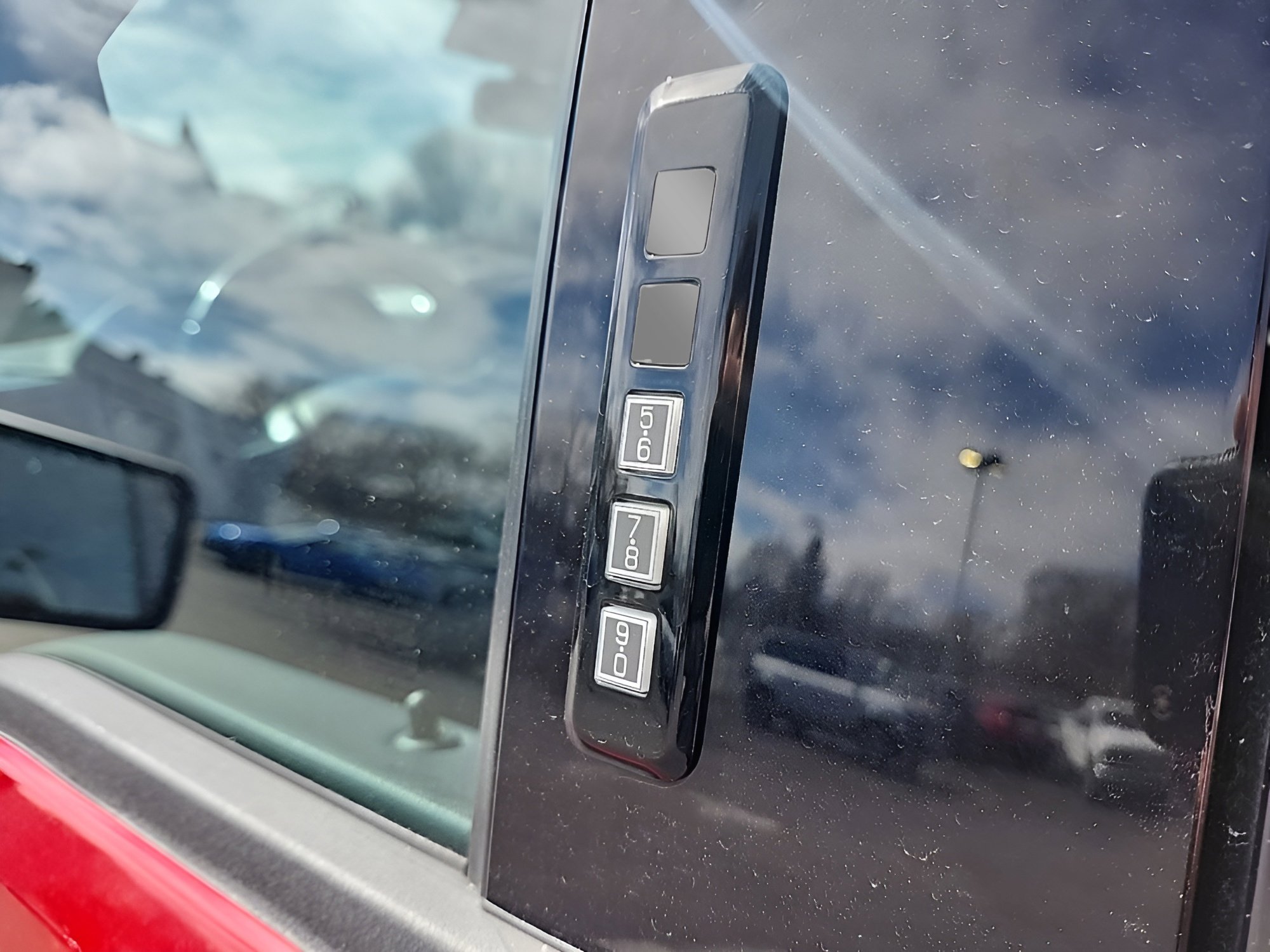 Certified 2022 Ford F150 XLT w/ Equipment Group 302A High image 19