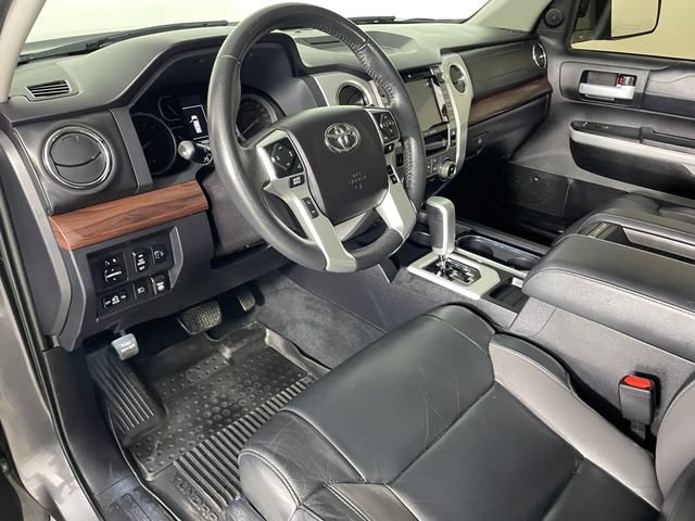 Used 2021 Toyota Tundra Limited w/ Limited Premium Package AWD/4WD image 3