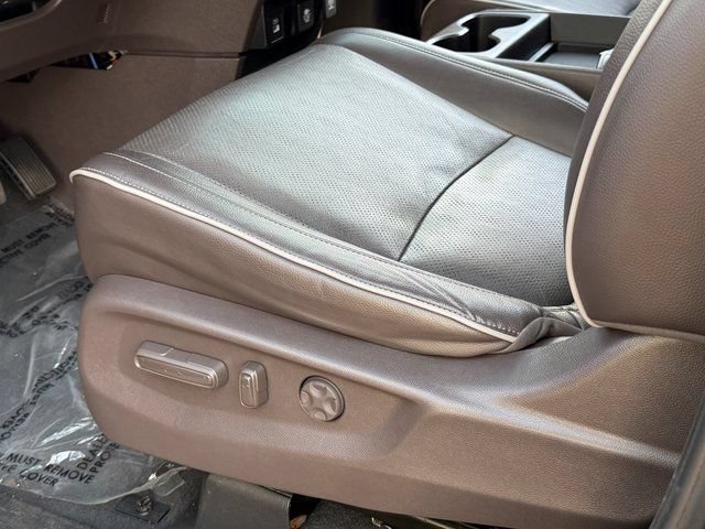 Used 2023 Honda Odyssey Elite image 40